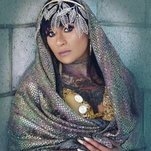 Meet your Posher, Marie